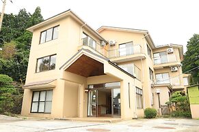 Yakiniku to Kaisen no Yado Raku