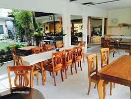 New Eve's Kiosk Dive Resort