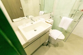 Locals Prio ChiangMai Central Airport Plaza