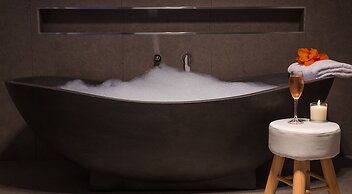 Ulverstone Waterfront Apartments