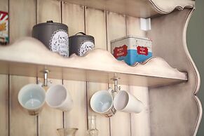 Old City Romantic Studios