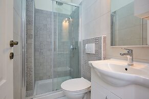 Old City Romantic Studios