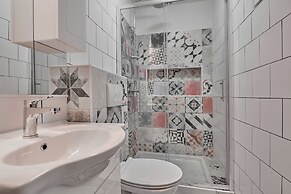 Old City Romantic Studios