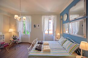 Old City Romantic Studios