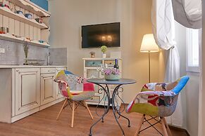 Old City Romantic Studios