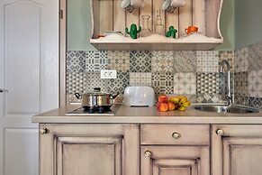 Old City Romantic Studios