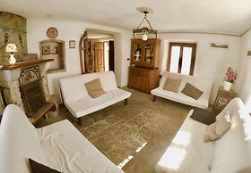 4lander House Balins
