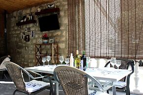 Pansion Ivan & Ivana