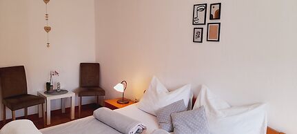 Pansion Ivan & Ivana