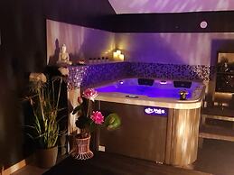 A l'Orée du Pin Chambres d'Hôtes