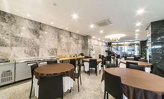 Gimpo Pentastar Hotel