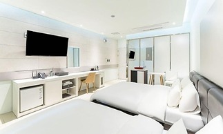 Gimpo Pentastar Hotel