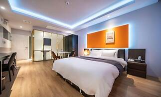 Gimpo Pentastar Hotel