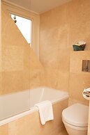 Chirnside Hall Hotel