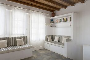 Serifos Houses Livadakia