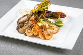 Trillium Boutique City Hotel