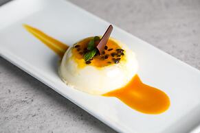 Trillium Boutique City Hotel