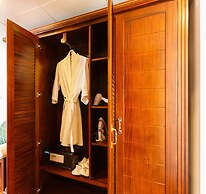 Trillium Boutique City Hotel