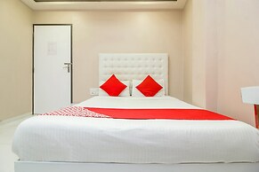 OYO 7407 Hotel Blue Sea