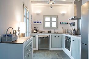 Serifos Houses Diasella