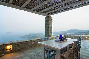 Serifos Houses Diasella