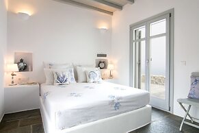 Serifos Houses Diasella