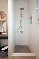 Serifos Houses Diasella