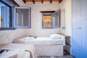 Serifos Houses Diasella