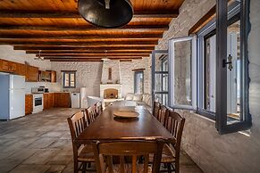 Serifos Houses Diasella