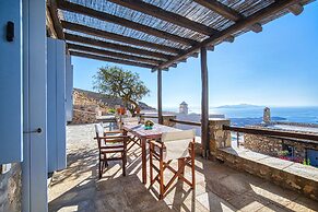 Serifos Houses Diasella