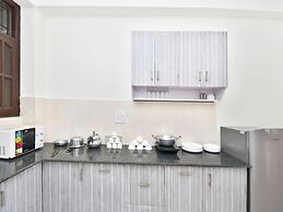 OYO 13878 Home Spacious 3BHK Kumarhatti