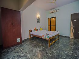 OYO 14181 Home Garden View Studio Morjim Beach