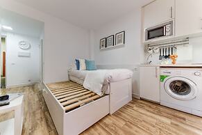 Holidays2Malaga Malagueta Apartments