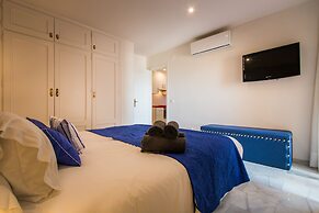 Holidays2Malaga Malagueta Apartments