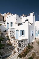 Serifos Houses Hora