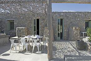 Serifos Houses Aghios Sostis