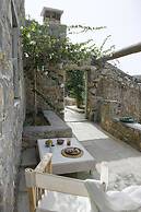 Serifos Houses Aghios Sostis