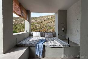 Serifos Houses Aghios Sostis