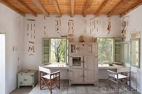 Serifos Houses Aghios Sostis