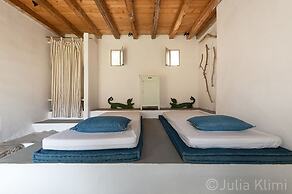 Serifos Houses Aghios Sostis