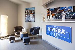 Riviera Hub