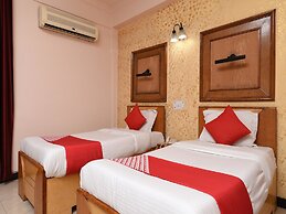 OYO 11265 Kapur Guest House
