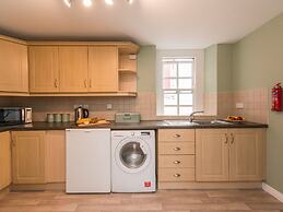 Hamilton House Holiday Apartments