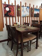 Grand Esie Service Apartment