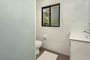 Ammaboolah at Hat Head