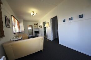 Bonnydoon at Hat Head