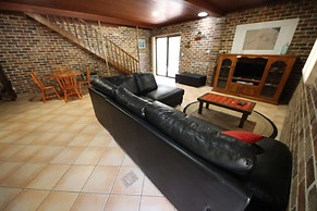 Sandy Feet at Hat Head