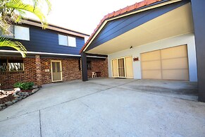 Sandy Feet at Hat Head