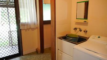 Tea Tree Lodge at Hat Head