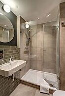 Schulz Hotel Berlin Wall at the East Side Gallery